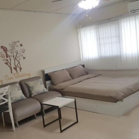 Condo C2 IMPACT Nonthaburi Exterior foto